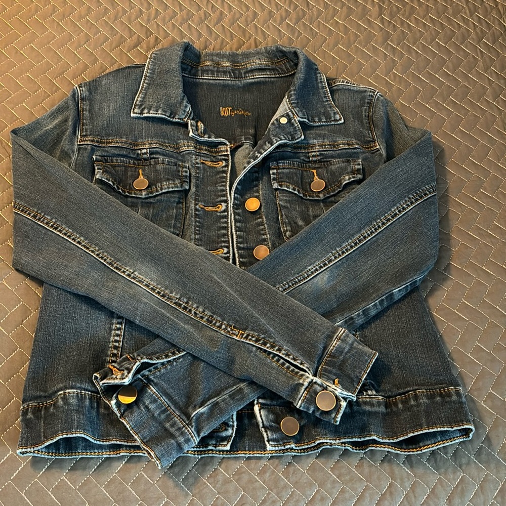 Women’s denim jacket